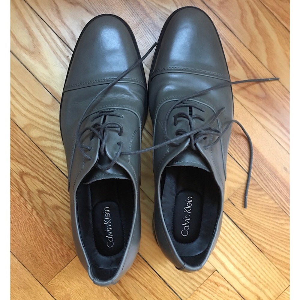 Calvin Klein Dress Shoes - EUC